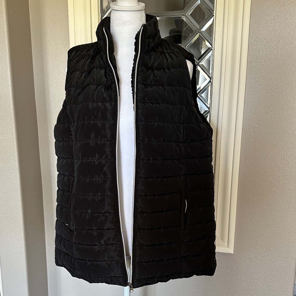 Zenana Outfitters Black Puffer Vest